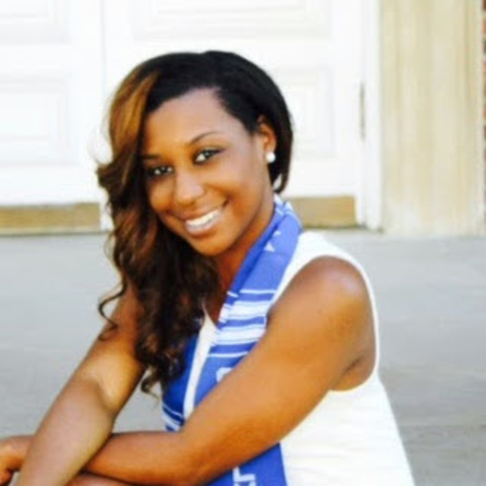 Meet your Posher, Kenicia